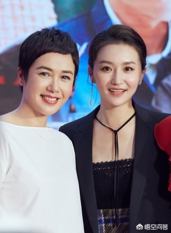 独自经营位于北京城大前门下的小酒馆,一人含辛茹苦抚养大女儿徐静理