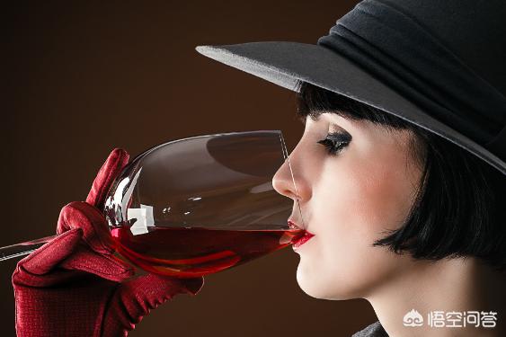 适合女性初喝的红酒，美乐、西拉、赤霞珠，哪种葡萄酒适合女生喝？
