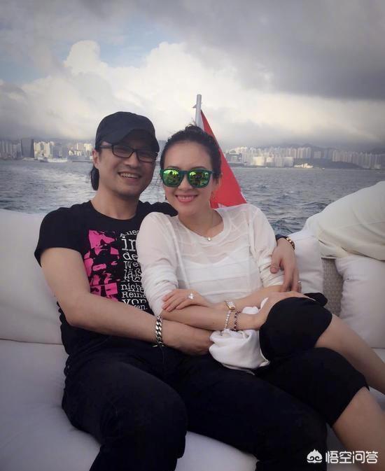 何润东夫妻撒狗粮结婚周年:明星们怎么纪念结婚纪念日啊？