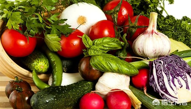 什么蔬菜农药残留少且吃着让你放心？