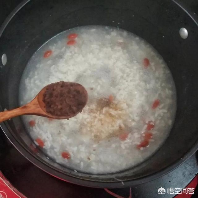 林志玲绽放:女性早餐喝什么对皮肤好又养胃？