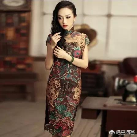 女人适合戴什么玉养人,女性戴翡翠的好处有哪些？