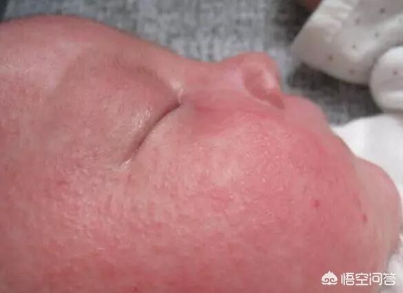 三个多月的婴儿擦脸用什么好？