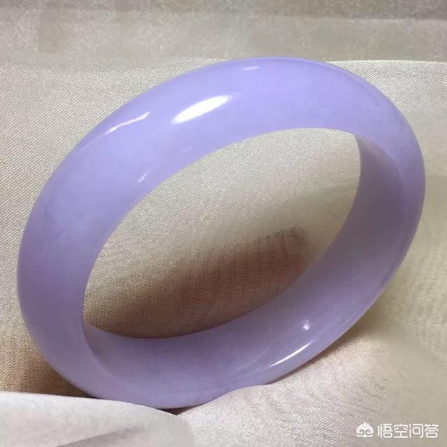 和田玉能用水泡吗,和田玉碧玉、翡翠可以泡水养吗？