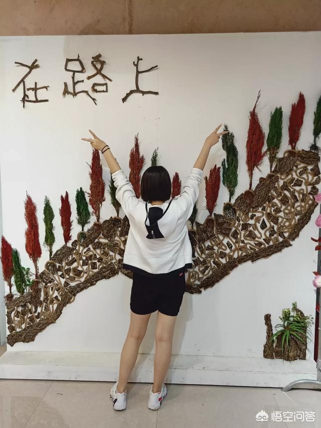 新媒体运营主要的工作是做什么，小白又该从何处入手