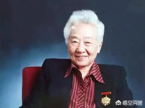 郑东汉:对刘德华有提携之情的泰迪罗宾，在香港的知名度高吗？