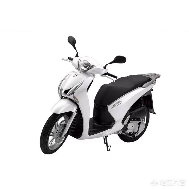 头条问答 - 为什么越南的踏板摩托车怎么轮子那么大?和国内的不一样?