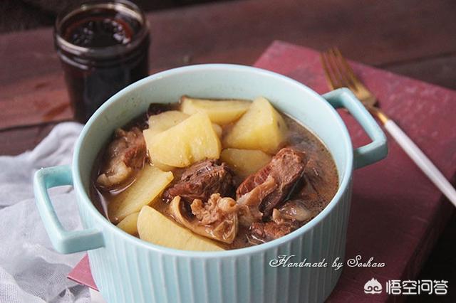 牛肉炖土豆怎么做,怎么做出独特的土豆炖牛腩？