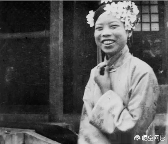 溥仪李玉琴:溥仪后半生相亲了很多次，为何偏偏选中护士李淑贤？