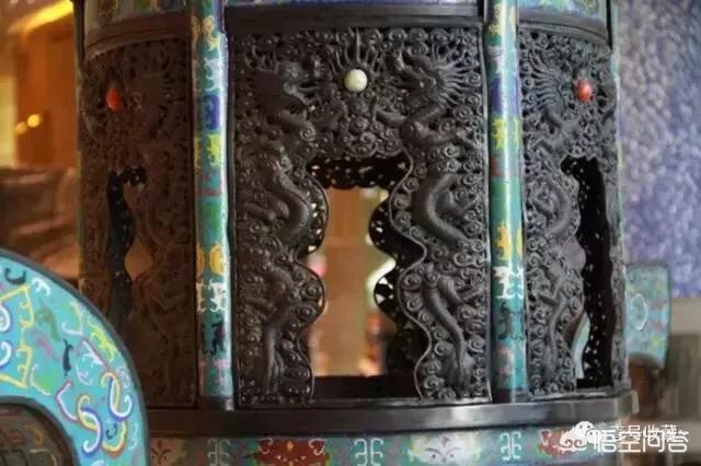 何鸿燊怎么读:赌王何鸿燊都有哪些天价文玩收藏？