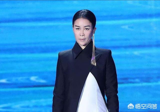 赵忠祥的女儿:当代明星有哪些是满清贵族的后代？