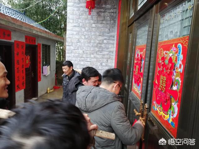 农村人嫁闺女,送亲的娘家亲戚去多少人比较适宜？