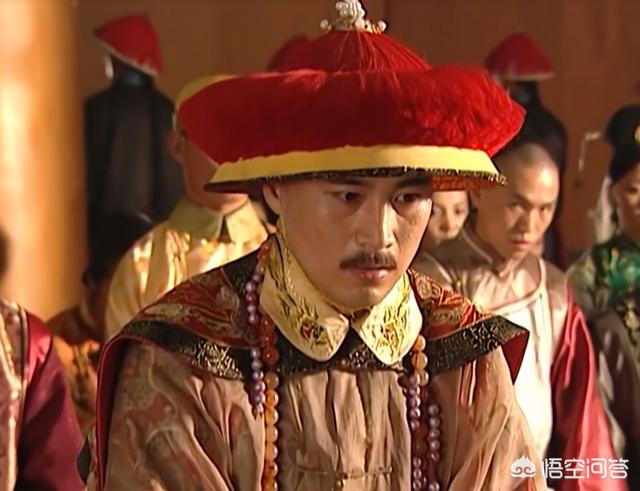 《康熙王朝》中容妃是康熙最喜欢的妃子，为什么会被康熙送入宗人府，后来又杀死所有看见她刷马桶的人？插图116