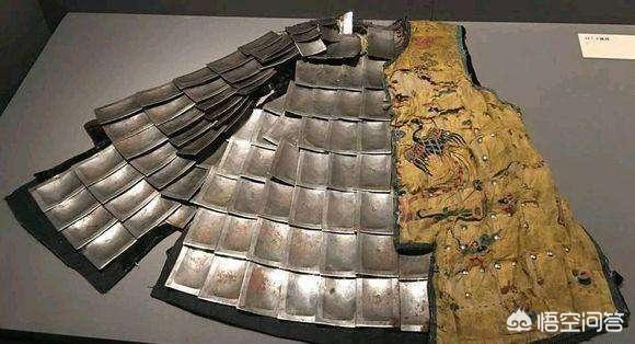 明代十面灵璧图卷:中国古代盔甲存世极少，那么真正的“明代”盔甲什么样呢？