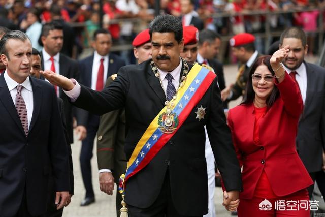 马夫罗，美国参议员在委内瑞拉发布了两张卡扎菲的照片，他的目的是什么