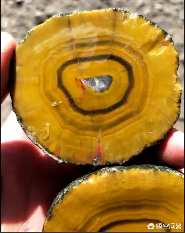 人造战国红玛瑙,佩戴人工玛瑙好吗？人工玛瑙有磁场吗？