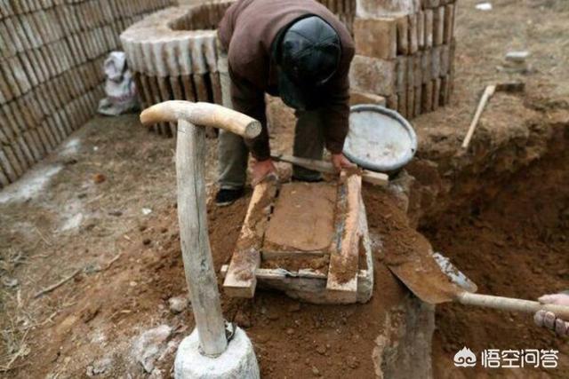 你见过关中人筑墙时用黄土做的“胡基”吗？