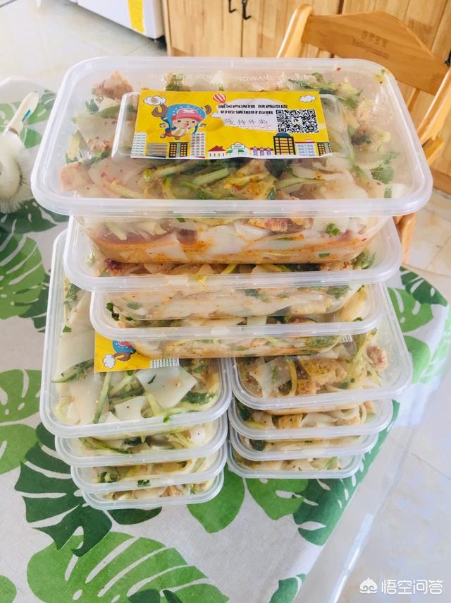 求推荐1个人可以做的小吃生意，日营业额500以上的