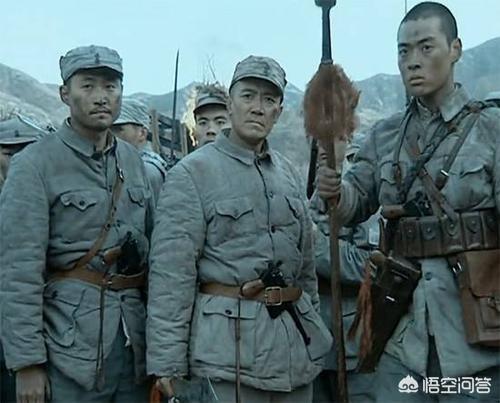 郝梦龄:指挥官手里的手枪有什么用？