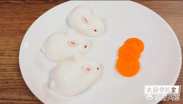 小沙皮狗蛋糕:高颜值食物是否比美味的食物更受欢迎？