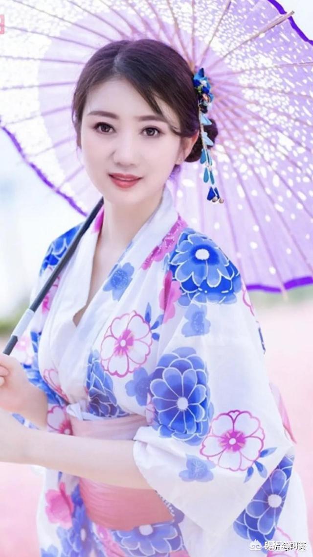 有哪些诗句是表达对远方好友的思念的？