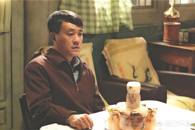 演员何冰老婆的照片:被评论为“作品有品质、无烂戏”的何冰，究竟是个怎样的演员？