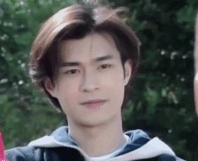 徐峥曾当发型模特:有哪些曾经很帅的男明星？