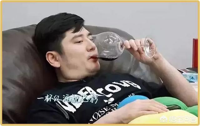 徐峥曾当发型模特:有哪些曾经很帅的男明星？