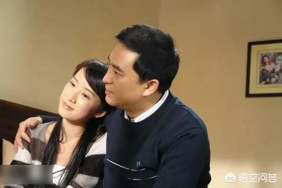 海藻演员:李念曾经凭借《蜗居》中的海藻走红，后来为何销声匿迹了？