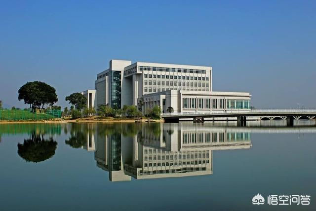西北大学,中北大学,东北大学,西南大学,中南大学,东南大学这六所高校实力如何比较？
