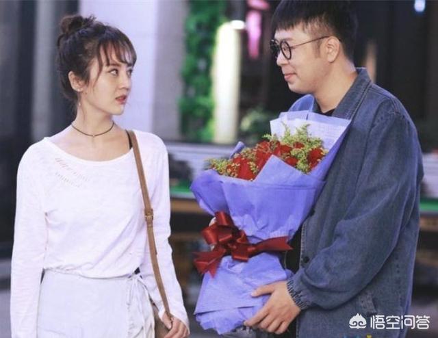 吴昕的男朋友:你觉得《爱上北斗星男友》女一徐璐和女二吴昕谁演得更好？