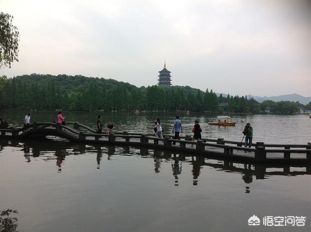 头条问答 杭州的西湖明明是在中国的东边 为什么要取名叫 西湖 呢 248个回答