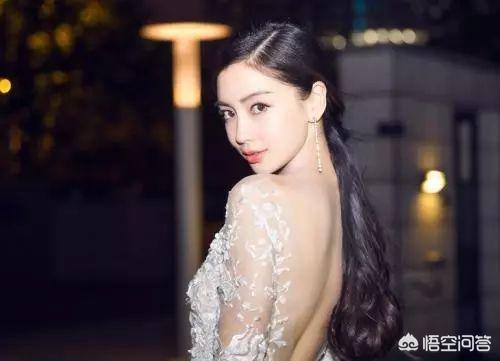 baby现身医院就医:如何评价Angelababy受伤，在医院抽烟上热搜
