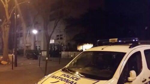 警方和大使馆已介入，中国籍男子被破门而入的法国警察枪击身亡，你怎么看