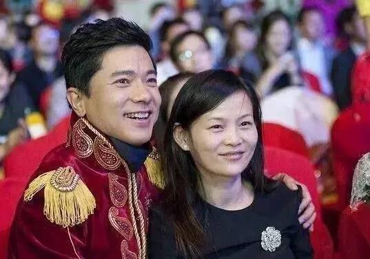 王思聪的母亲当年是怎样看上还没有成功的王健林的？:林连章