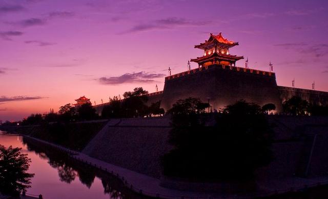 梨花照西京,你知道哪些关于古代西安的唐诗?