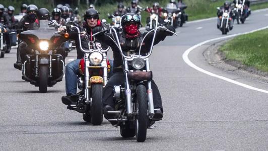 日本的暴走族是做什么的 跟黑帮一个性质吗 悟空问答