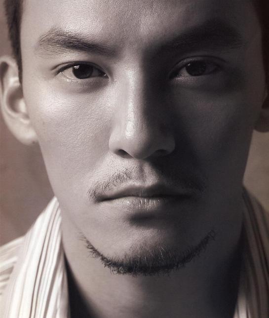 男生用化妆品会被人认为gay或伪娘,或者不被身边大多数人接受,你认同吗？