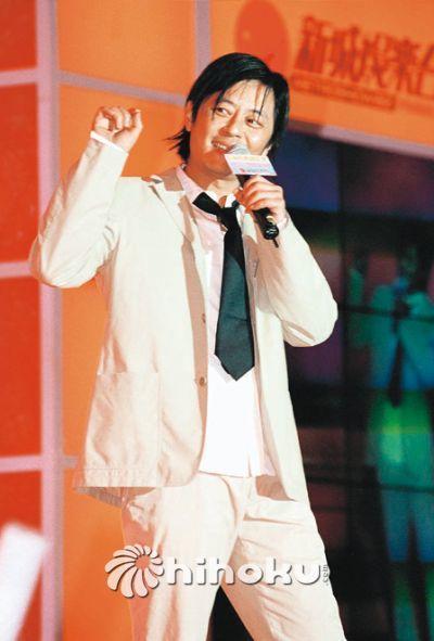 谭晶的后台:国内哪个歌手可以堪称大师级别的