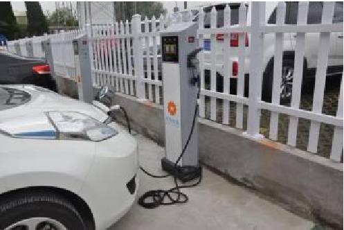 新能源汽车弊端，新能源汽车为什么不能采用更换电池的方式充电？
