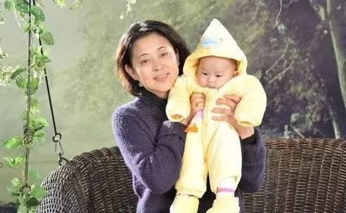 倪萍腿怎么了:倪萍为什么要离开她热爱的主持事业？