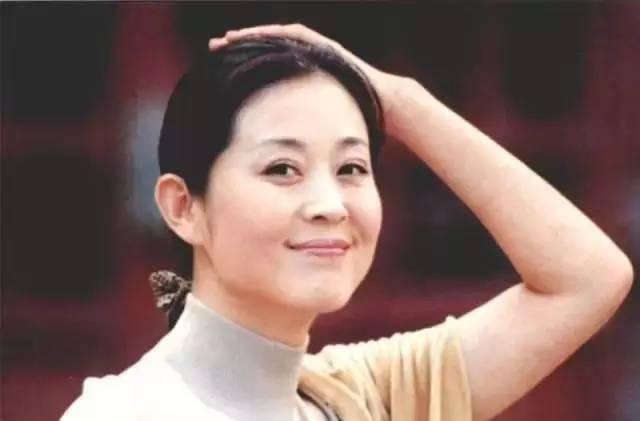 倪萍腿怎么了:倪萍为什么要离开她热爱的主持事业？