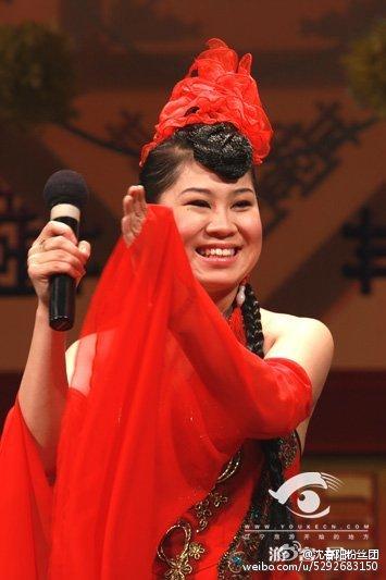 头条问答 - 与宋小宝合作过的女演员中,哪个和宋小宝更般配?(5个回答)