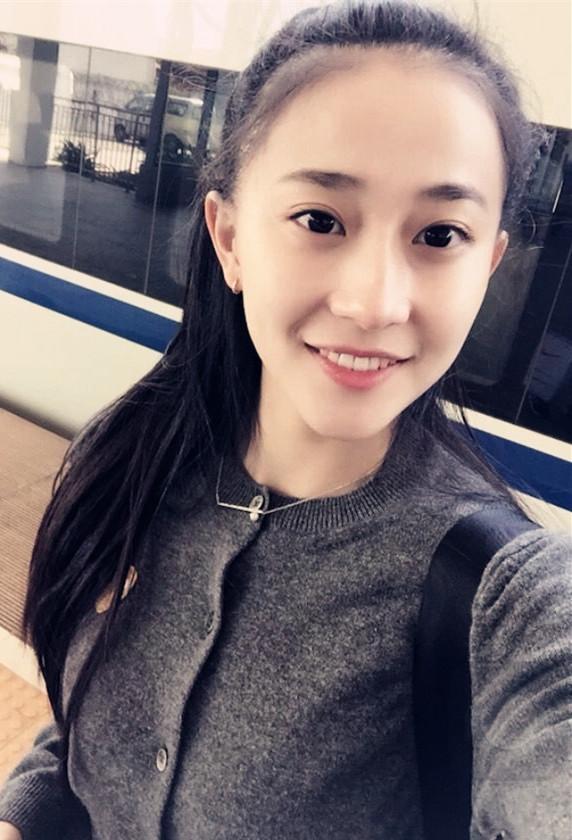 黑嘉嘉身高:女排队员惠若琪与宋茜同台不输美貌，哪些体育运动选手颜值很高？