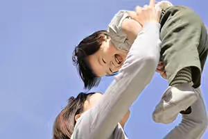 孙安佐:中国的父母控制欲很强烈吗，是不是老是想控制子女的思想？