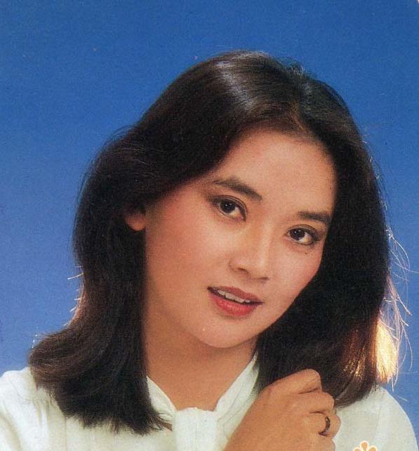 为什么说玉女胡慧中“静如处子、动如脱兔”？