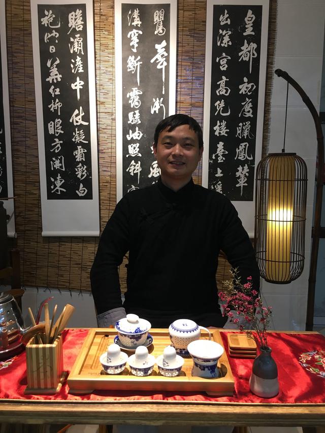 上海凤楼品茶 :为什么茶城里卖茶叶的这么有钱