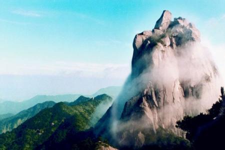 华山的资料:三山五岳指的是哪三山哪五岳，都有什么典故？