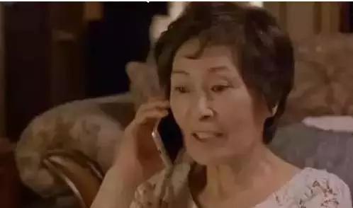 床头千万别放5样东西,睡觉时，哪些东西放枕边危害无穷？