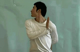 床头千万别放5样东西,睡觉时，哪些东西放枕边危害无穷？